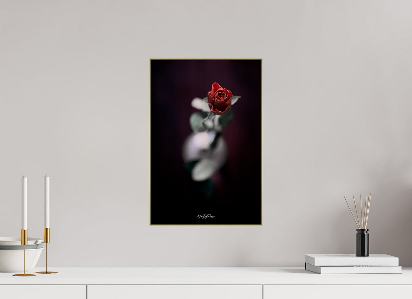 Valentine's Flower - Framed photo print in Aluminium ArtBox
