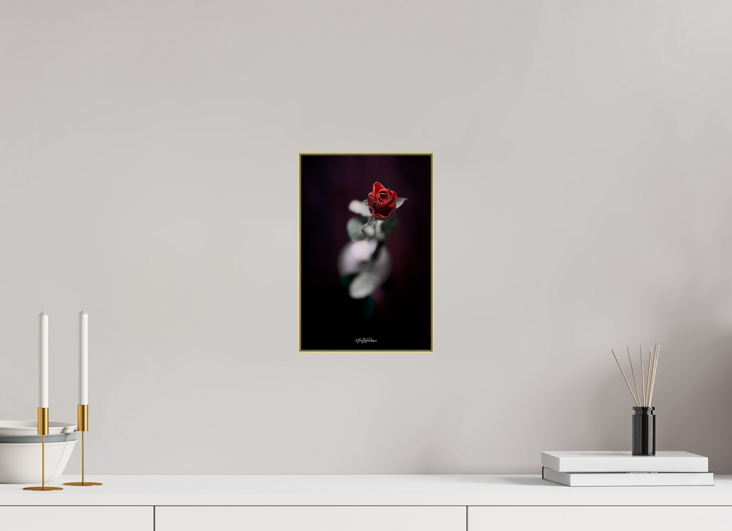 Valentine's Flower - Framed photo print in Aluminium ArtBox