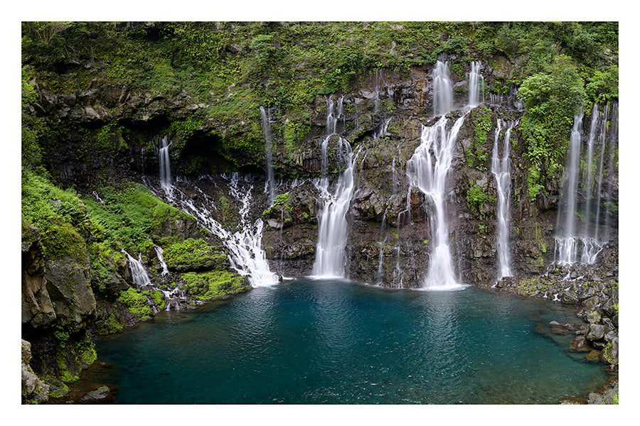 Langevin Falls waterfall Reunion Island photo print 20x30cm Fuji Crystal DP2 glossy paper 250g 1cm white margin