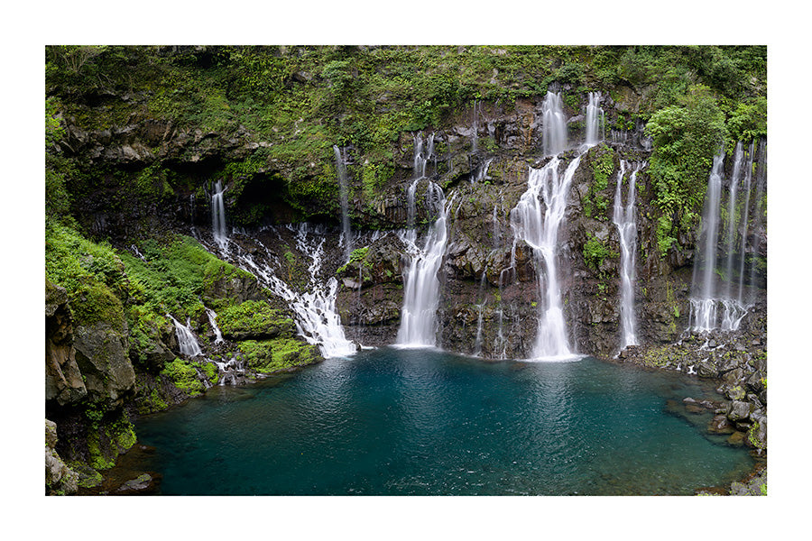 Langevin Falls waterfall Reunion Island photo print 24x36cm Fuji Crystal DP2 glossy paper 250g 2cm white margin
