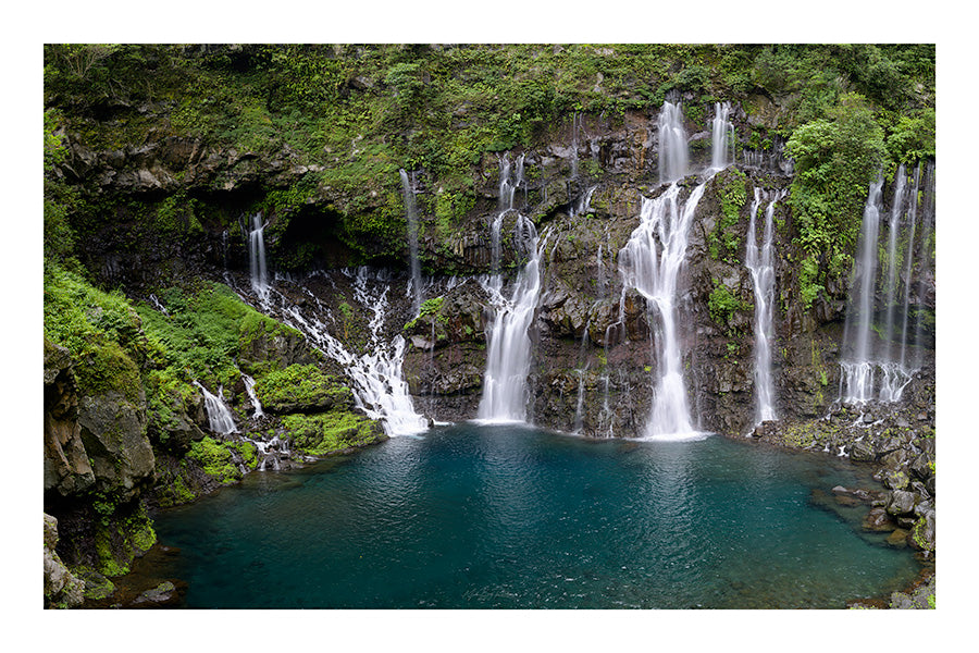 Langevin Falls waterfall Reunion Island photo print 30x45cm Fuji Crystal DP2 glossy paper 250g 2cm white margin
